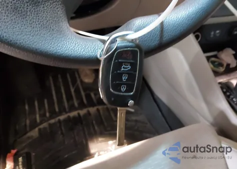 2020 Hyundai Tucson Se from USA, damaged, VIN KM8J2CA41LU215252